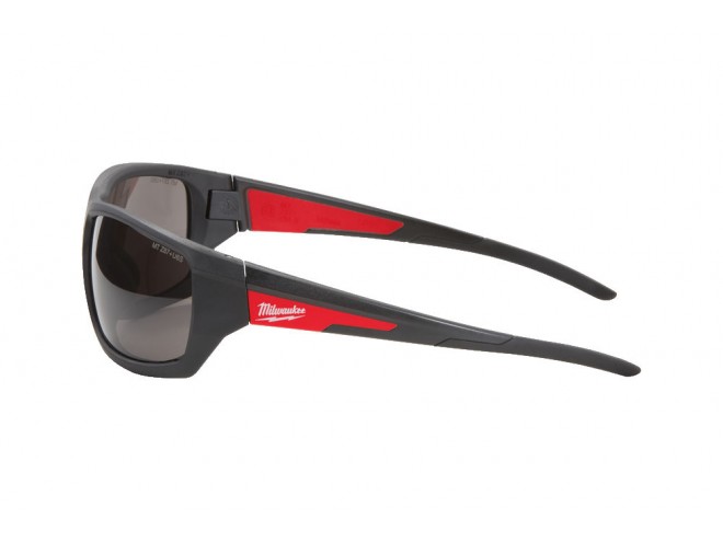 Performance Tinted Safety Glasses. OEM. Part No. 4932471884. Milwaukee PPE. Milwaukee safety glasses. Milwaukee products. Hand tools, power tools. Milwaukee range. Startin Tractors Milwaukee stockist. Click & Collect.