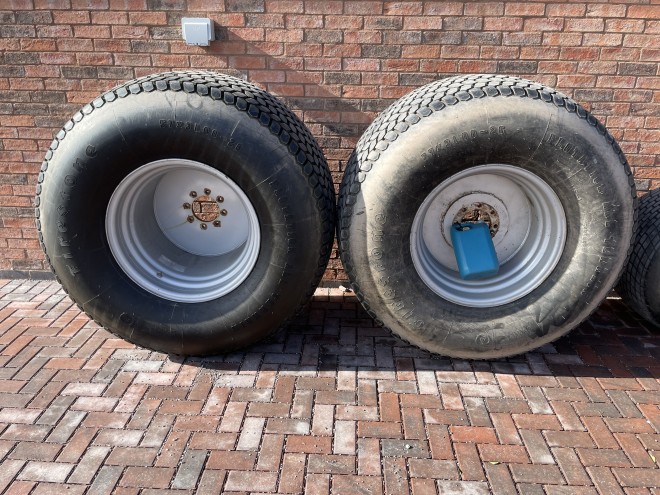 Turf tyres set 57x31.00-26 rear 33x21.50-16 front for Farmall 55c-75c  2wd