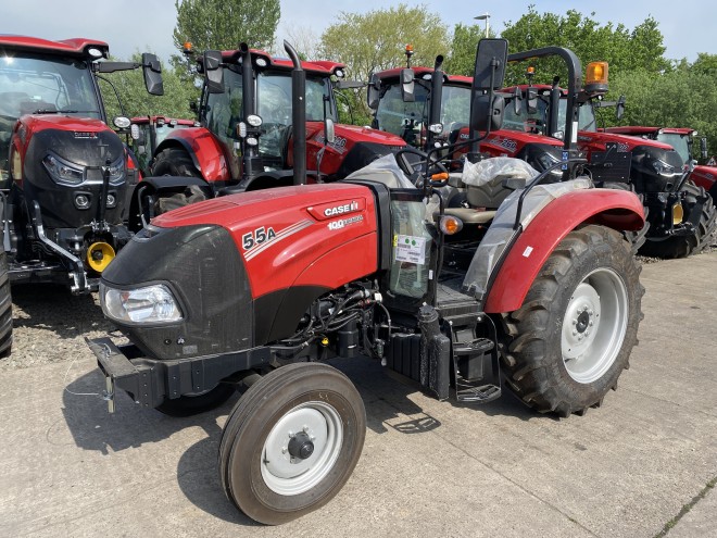 Case IH Farmall 55A 2WD ROPS