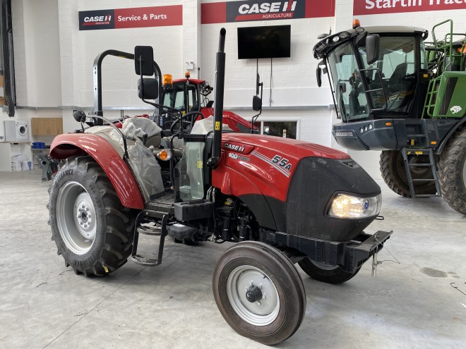 Case IH Farmall 55A 2WD ROPS