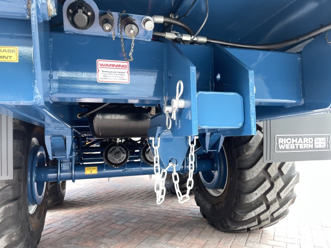 Richard Western Suffolk SF 16 HS Plus 16Ton Grain trailer in Blue C/W air and hydraulic brakes, rear drawbar