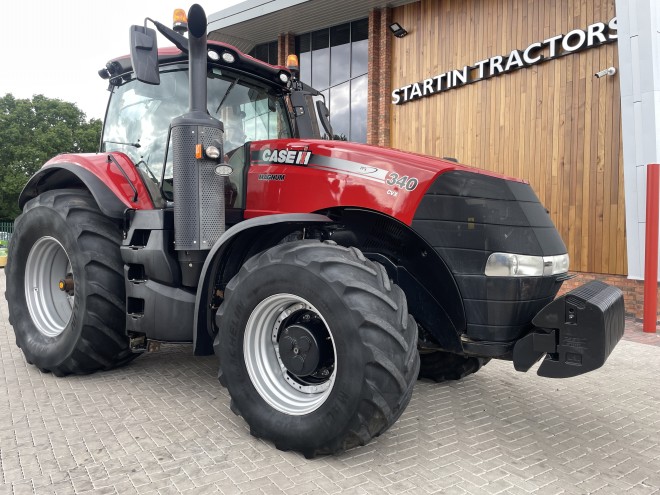 Case IH Magnum 340 CVX c/w Full Accuguide