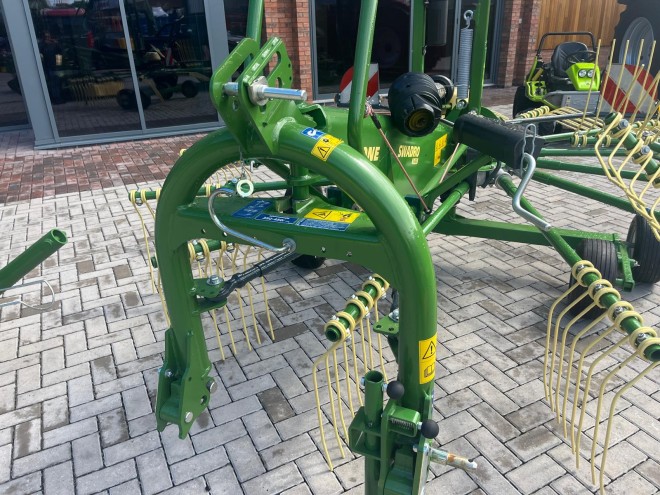 Krone Swadro 460 Single Rotor Rake