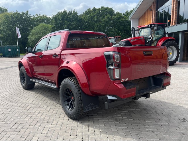 Isuzu D-MAX Arctic Trucks AT35 Auto