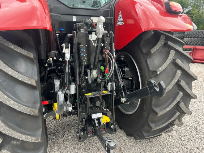 Case IH Puma 165 Semi Powershift Front Linkage 4+44 @ 0%