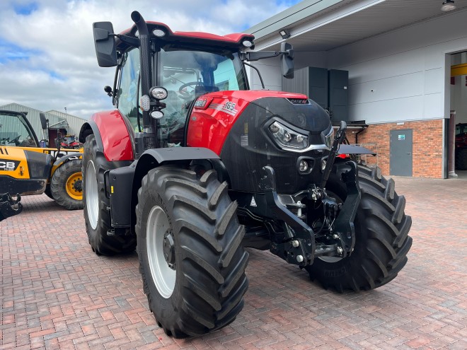 Case IH Puma 165 Multicontroller Full Powershift Front Linkage Accuguide Ready C/W MX Loader