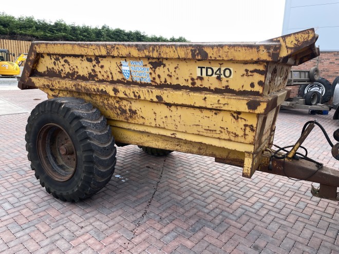 Thompson TD 40 dump trailer