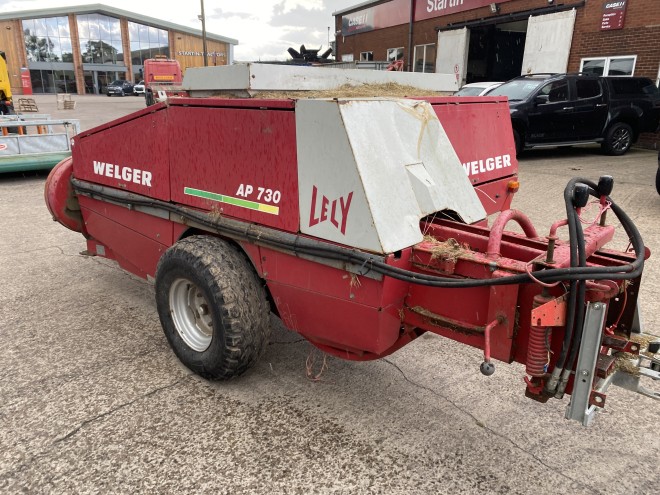 Welger AP 730 Baler