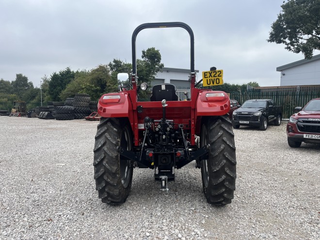 Case IH Farmall 75C ROPS Power shuttle