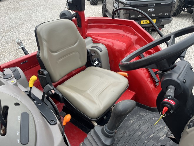 Case IH Farmall 75C ROPS Power shuttle