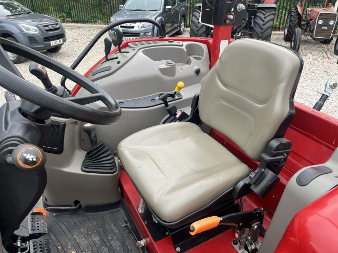 Case IH Farmall 75C ROPS Power shuttle