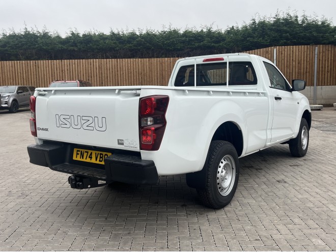 Isuzu D-Max Utility 4x4 Single Cab (DL)