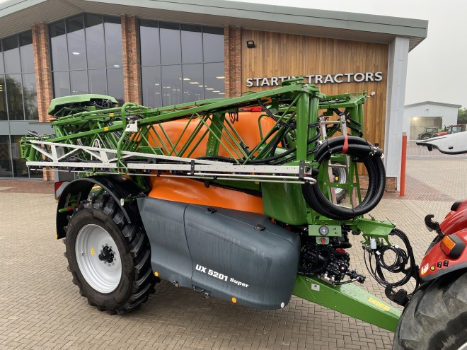 Amazone UX 5201 Super Trailed Sprayer 36m Isobus 520/85 r 42