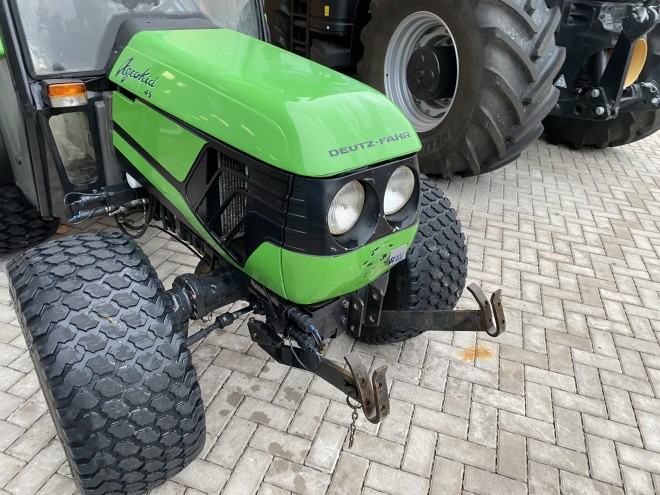 Deutz Agrokid 45 C/W Cab turf tyres front linkage and front PTO