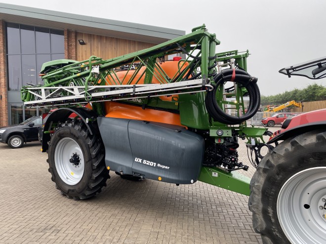 Amazone UX 5201 Super Trailed Sprayer 36m Isobus 520/85 r 42