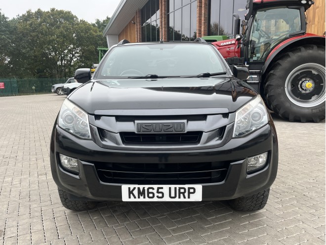 Isuzu D-max 2.5TD Blade Double Cab 4x4